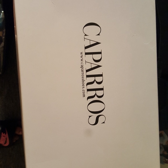 Shoes - Picture 2 of 4